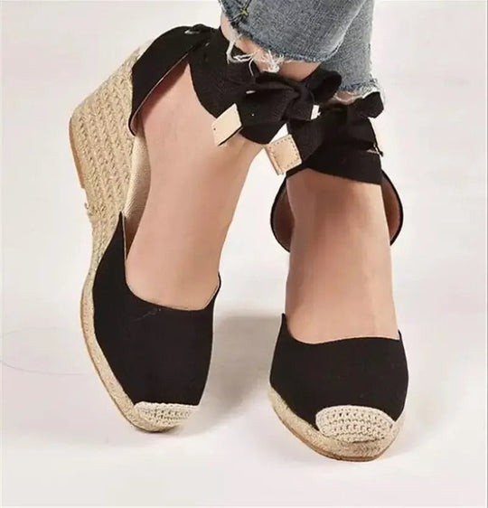 Sandalen mit Schnürsenkeln für Frauen EB