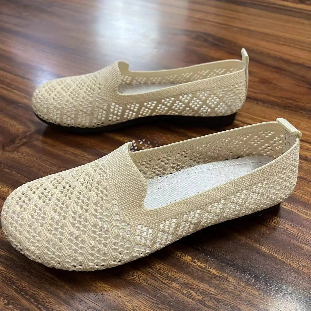 Modische flache Schuhe EB