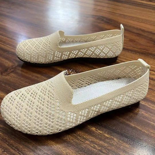 Modische flache Schuhe EB