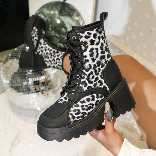 EB | Leopardenmuster Schnürstiefel