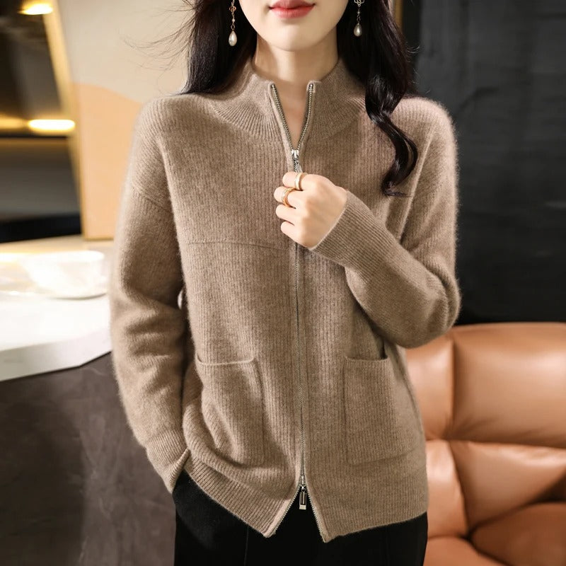 EB | Strickjacke Aus Wolle Mit Reißverschluss Und Stehkragen
