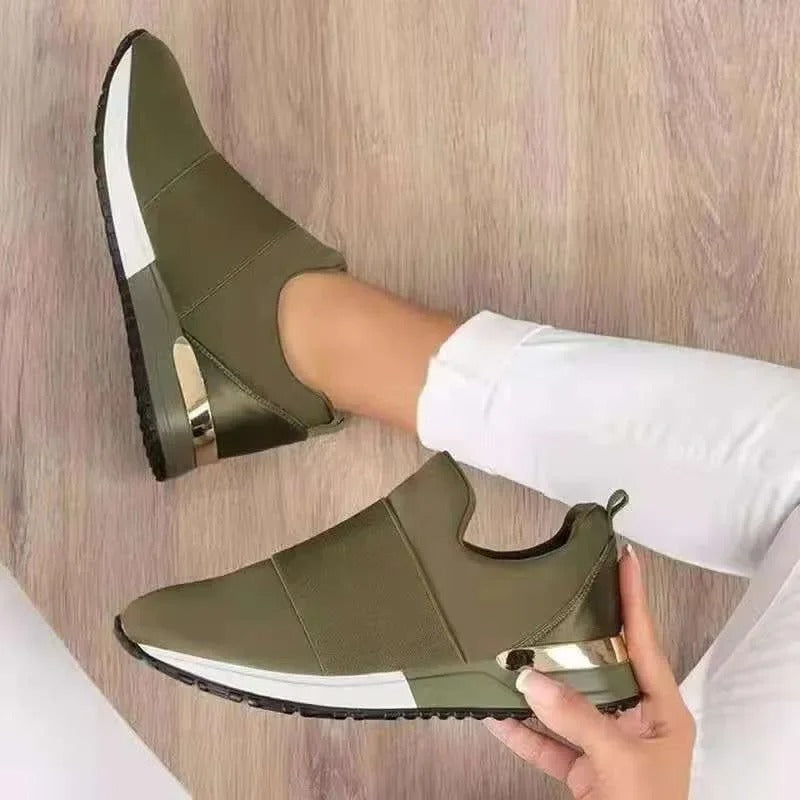 Atmungsaktive Freizeitschuhe aus Mesh EB