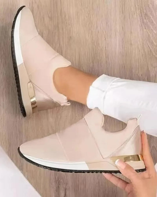 Atmungsaktive Freizeitschuhe aus Mesh EB