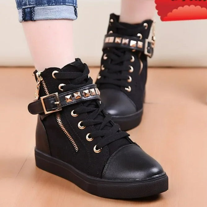 Sienna Allwetterstiefel mit Schnallen EB