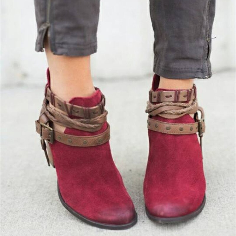 EB | Einzigartige und Elegante Stiefeletten mit Riemchen