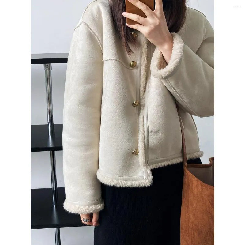 EB | Weiche Jacke aus Lammwolle