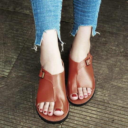Sandalen mit Schnalle EB