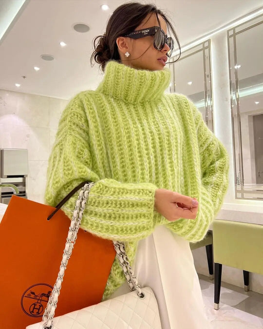 EB | Weicher, schneebedeckter Pullover