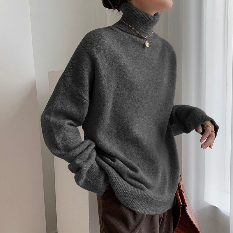 EB - Weit geschnittener warmer Rollkragenpullover