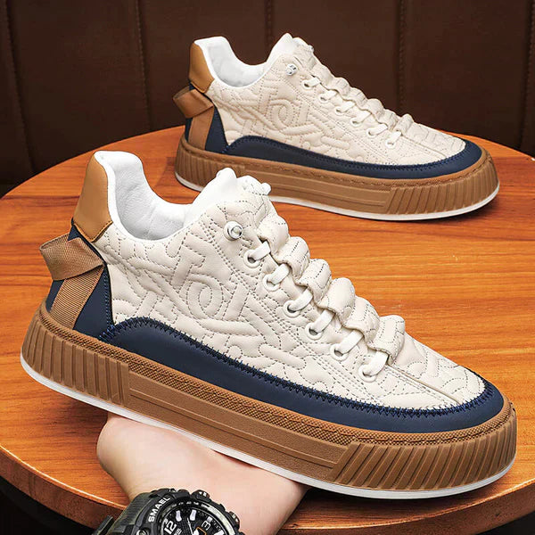 Straßenkleidung Turnschuhe EB