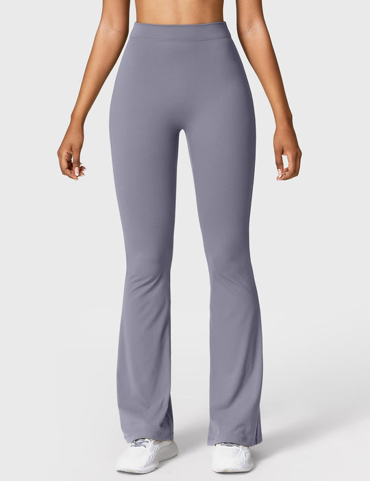EB | Ausgestellte Leggings mit V-Ausschnitt
