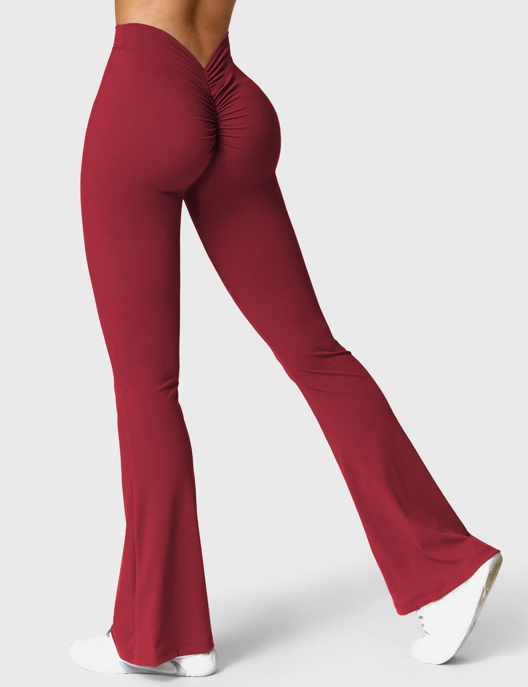 EB | Ausgestellte Leggings mit V-Ausschnitt