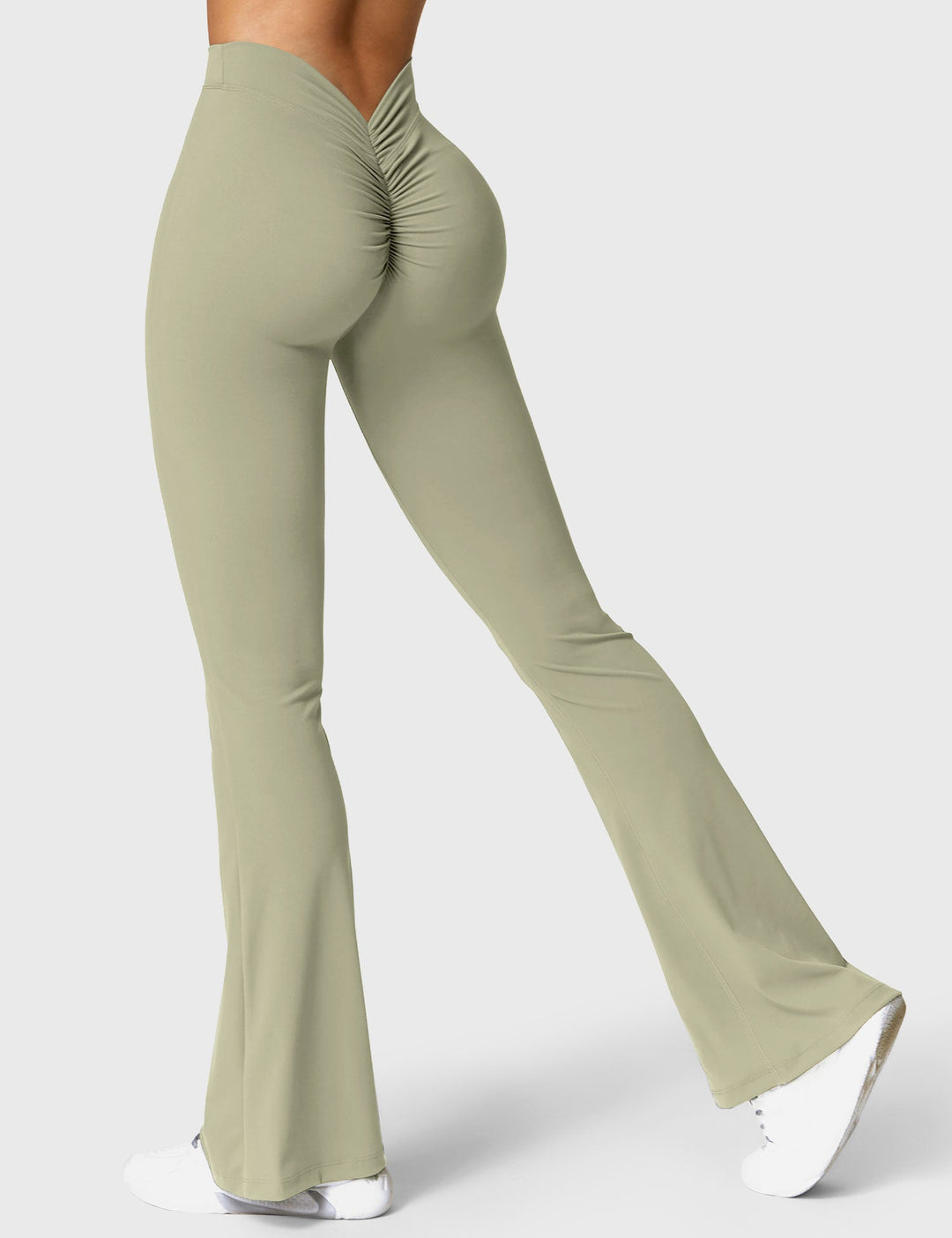 EB | Ausgestellte Leggings mit V-Ausschnitt