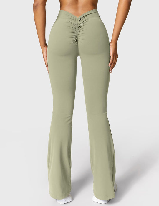 EB | Ausgestellte Leggings mit V-Ausschnitt