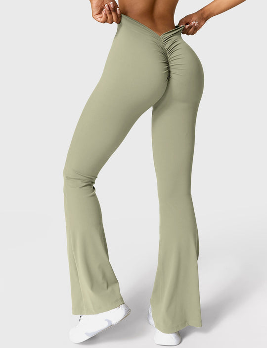 EB | Ausgestellte Leggings mit V-Ausschnitt