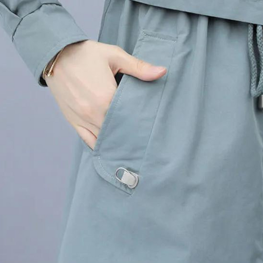 EB | Warme Kapuzenjacke mit Schnürung für Damen im Herbst