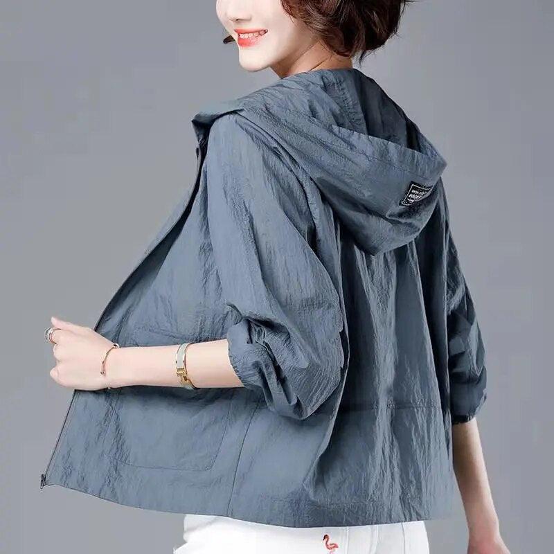 EB | Sommer Windjacke für Damen Stil und Komfort